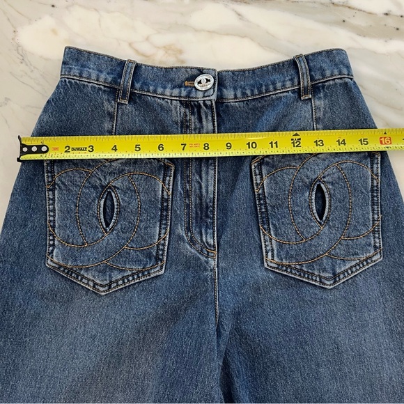 CHANEL 24P HEART POCKET WIDE LEG LONG STYLE JEANS SIZE FR 34 / 2 NWTS DETACHED! - Picture 10 of 17